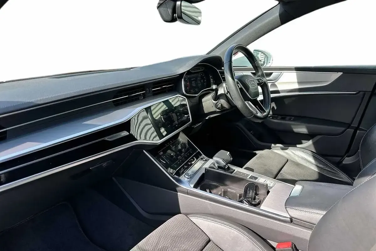 Used Audi A7 S-Line 2020 White Hatchback