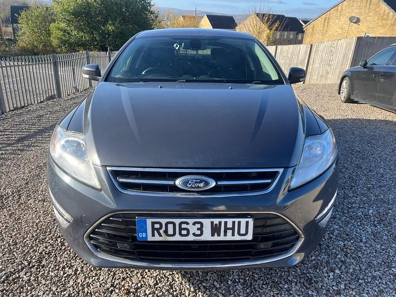 Used Ford Mondeo Business Edition 2014 Grey Hatchback