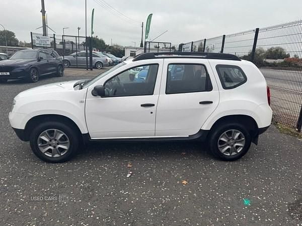 Used Dacia Duster Acces 2013 White Hatchback