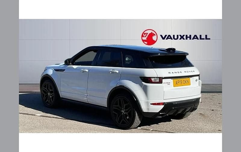Used Land Rover Range Rover evoque HSE Dynamic 180 HP (132 kW) 2019 White SUV