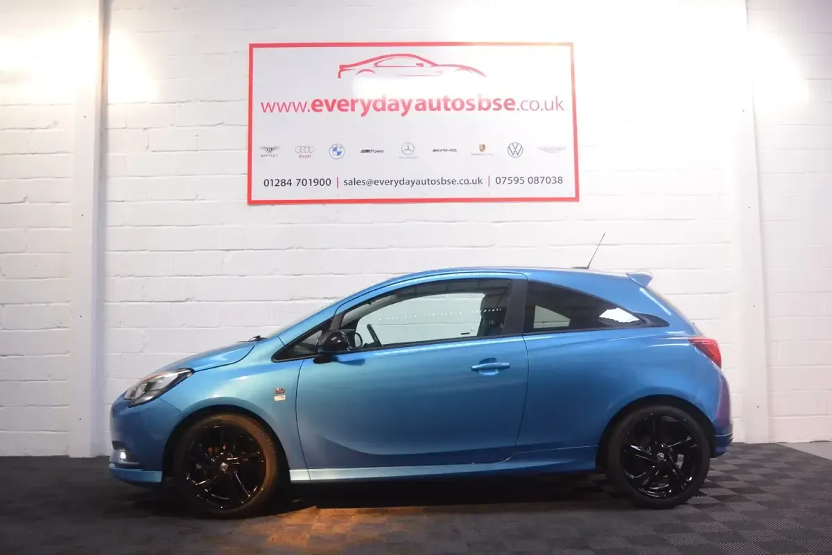Used Vauxhall Corsa Edition 75 HP (55 kW) 2016 Blue Hatchback