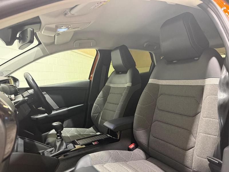 Used Citroën C4 PureTech 127 HP (93 kW) 2021 Orange Hatchback