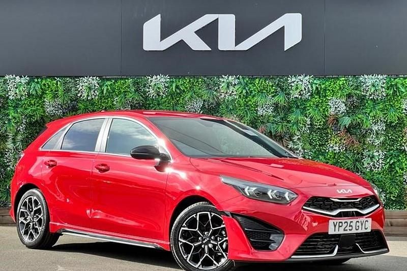 New 2025 Kia Ceed 2 Hatchback | £23,495 (Expensive) - Image 1/1