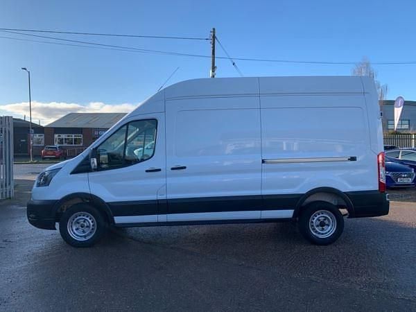 Usado Ford Transit 130 HP (95 kW) 2023 Branco Van