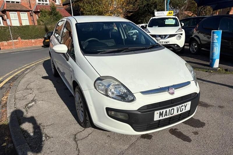White Used 2010 Fiat Punto Evo Active Hatchback | £1,995 (Good price) - Image 1/1