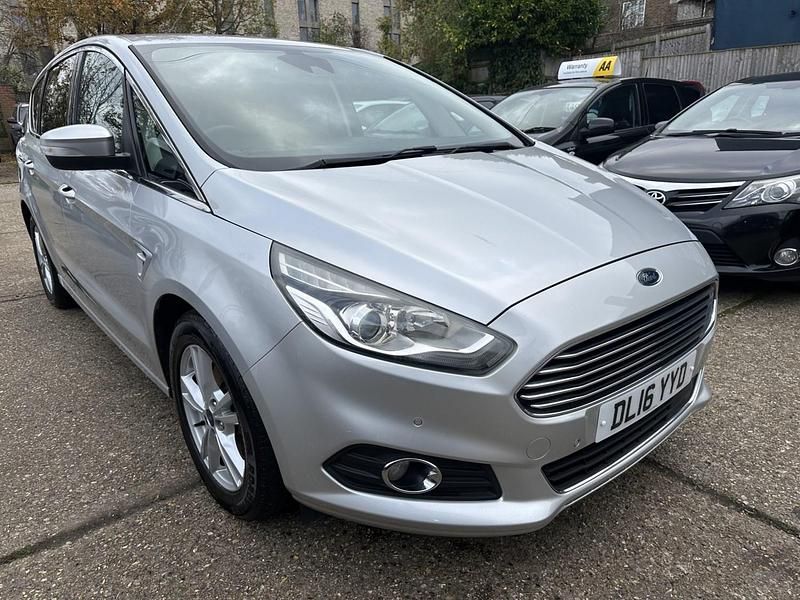Silver Used 2016 Ford S-MAX Titanium MPV | £6,495 (Fair price) - Image 1/4