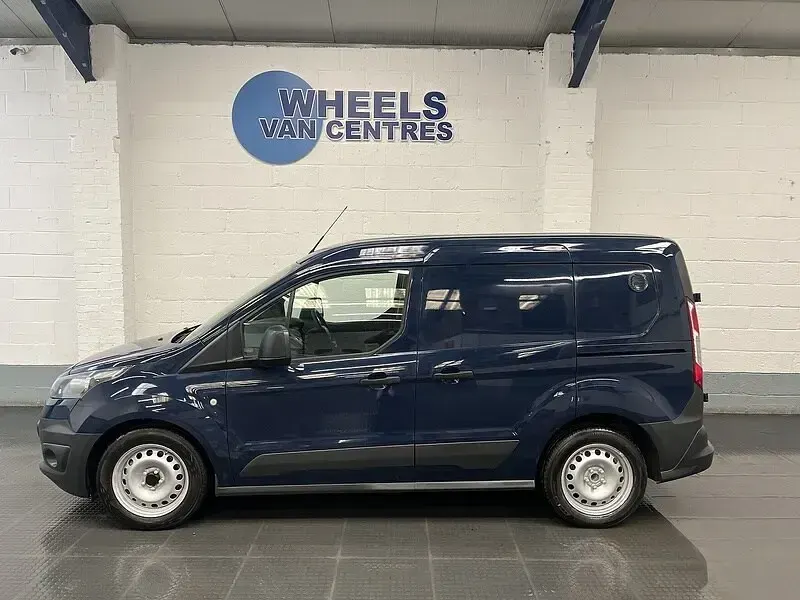 Used Ford Transit Connect 113 HP (83 kW) 2015 Blue MPV
