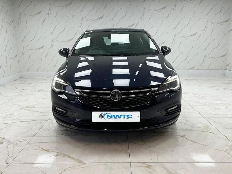 Used Vauxhall Astra SRi 136 HP (100 kW) 2019 Blue Hatchback