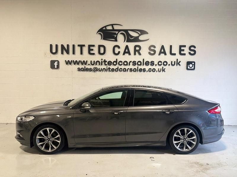 Used Ford Mondeo ST-Line 2019 Grey Hatchback