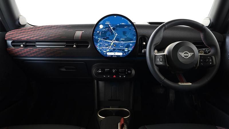 Used Mini Cooper Hatch 154 HP (113 kW) 2025 Green Hatchback