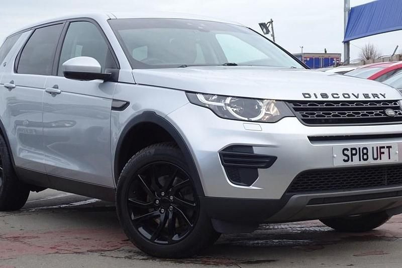 Used Land Rover Discovery Sport SE 180 HP (132 kW) 2018 Silver SUV