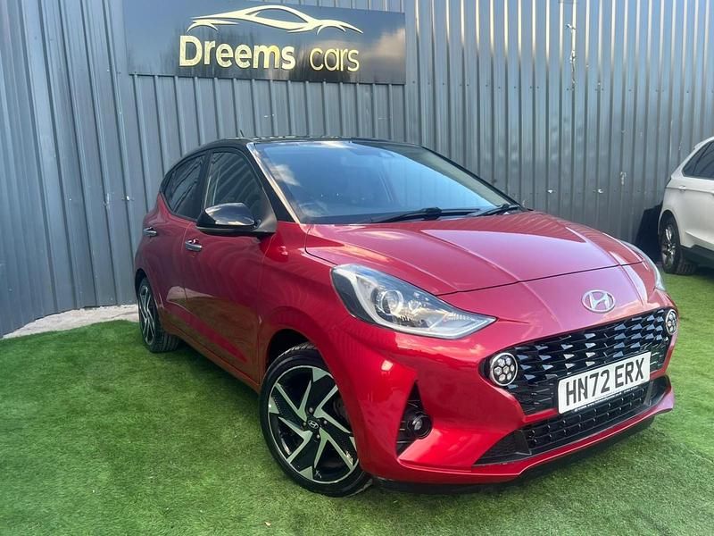 Used Hyundai i10 Premium 84 HP (61 kW) 2022 Red Hatchback