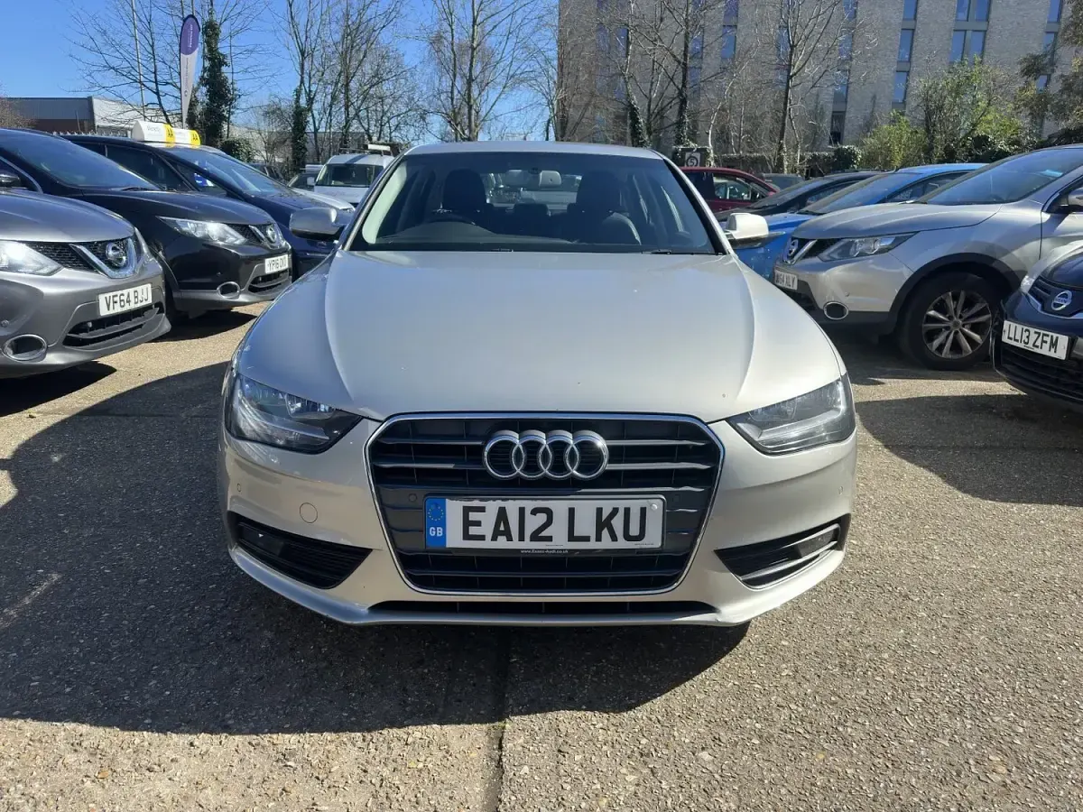 Used Audi A4 163 HP (119 kW) 2012 Silver Sedan