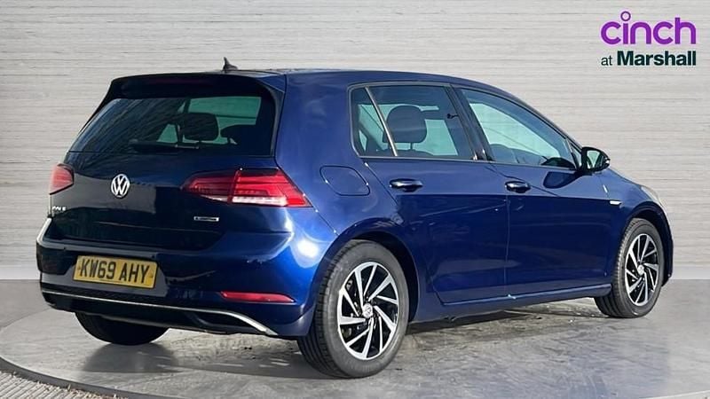 Used VW Golf VIII Edition 130 HP (95 kW) 2020 Blue