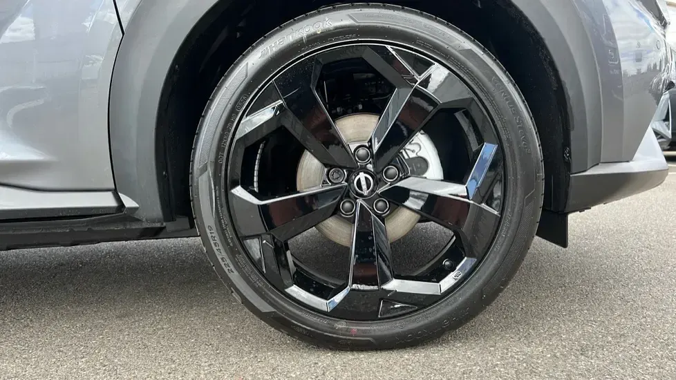 New Nissan Juke Tekna 143 HP (105 kW) 2026 Gun metallic SUV
