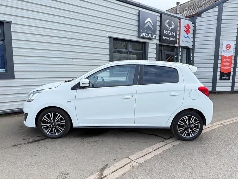 Used Mitsubishi Mirage 78 HP (57 kW) 2017 White Hatchback