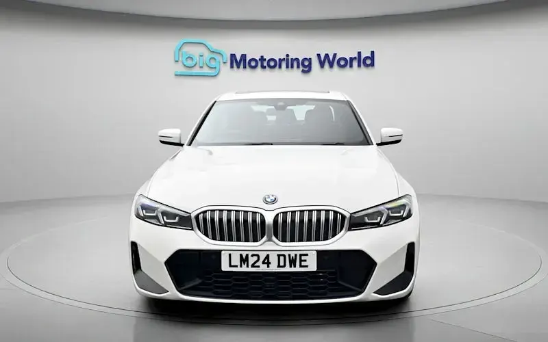 Used BMW 330e M Sport 292 HP (214 kW) 2024 White Sedan