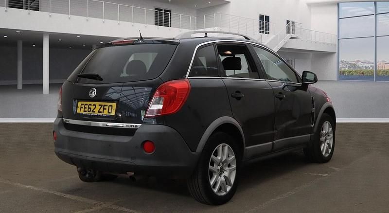 Used Vauxhall Antara 163 HP (119 kW) 2013 Black SUV