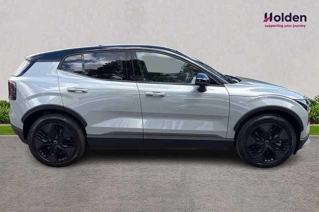 Used Volvo EX30 CC Performance 310 kW (422 HP) 2025 SUV