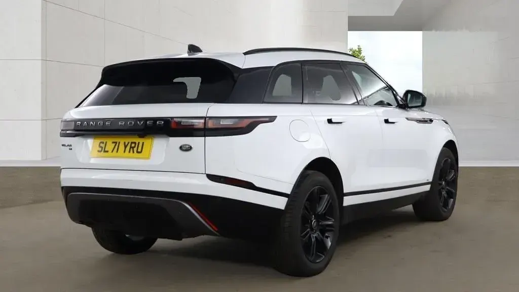 Used Land Rover Range Rover Velar SE Dynamic 204 HP (150 kW) 2021 White SUV