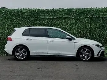 Used VW Golf VIII R-line 130 HP (95 kW) 2021 White Hatchback