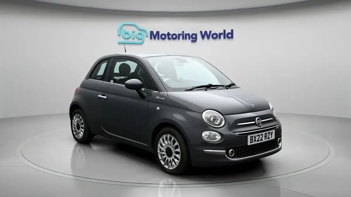 Used Fiat 500 Dolcevita 70 HP (51 kW) 2022 Hatchback