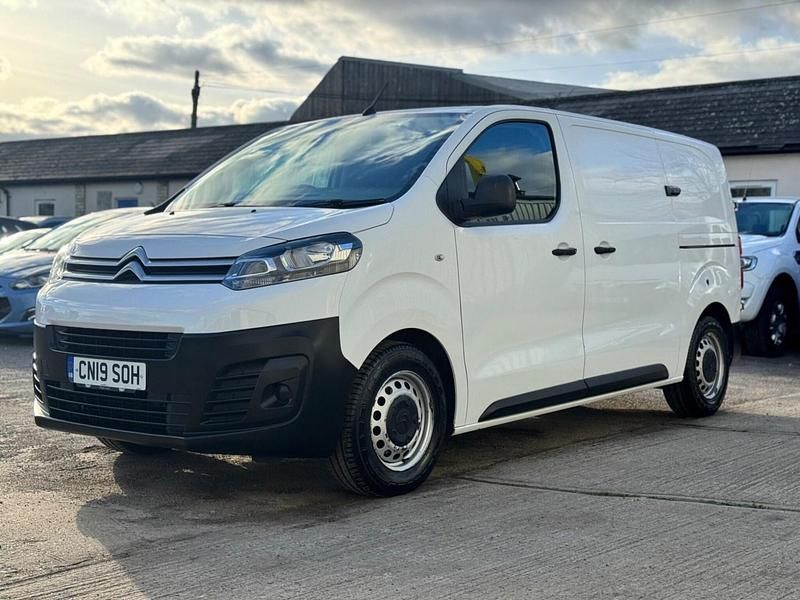 Used Citroën Dispatch 2019 White MPV