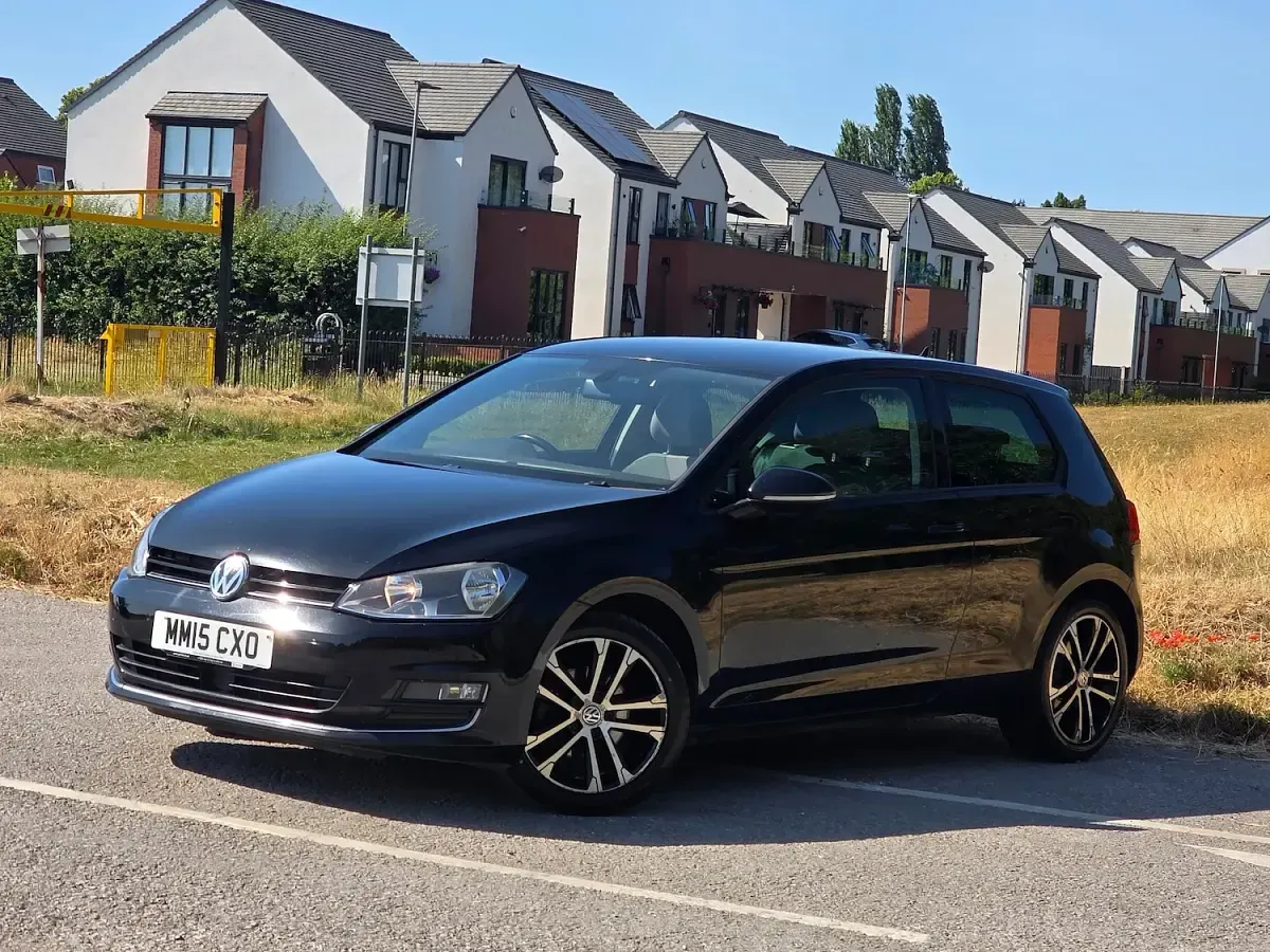 Used VW Golf VII GT 150 HP (110 kW) 2015 Black Hatchback