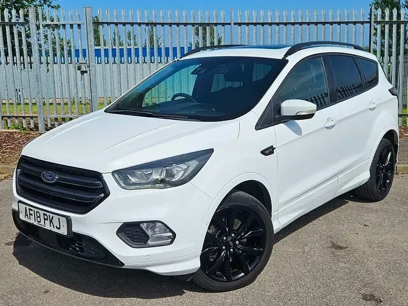 Used Ford Kuga ST-Line X 120 HP (88 kW) 2018 White SUV
