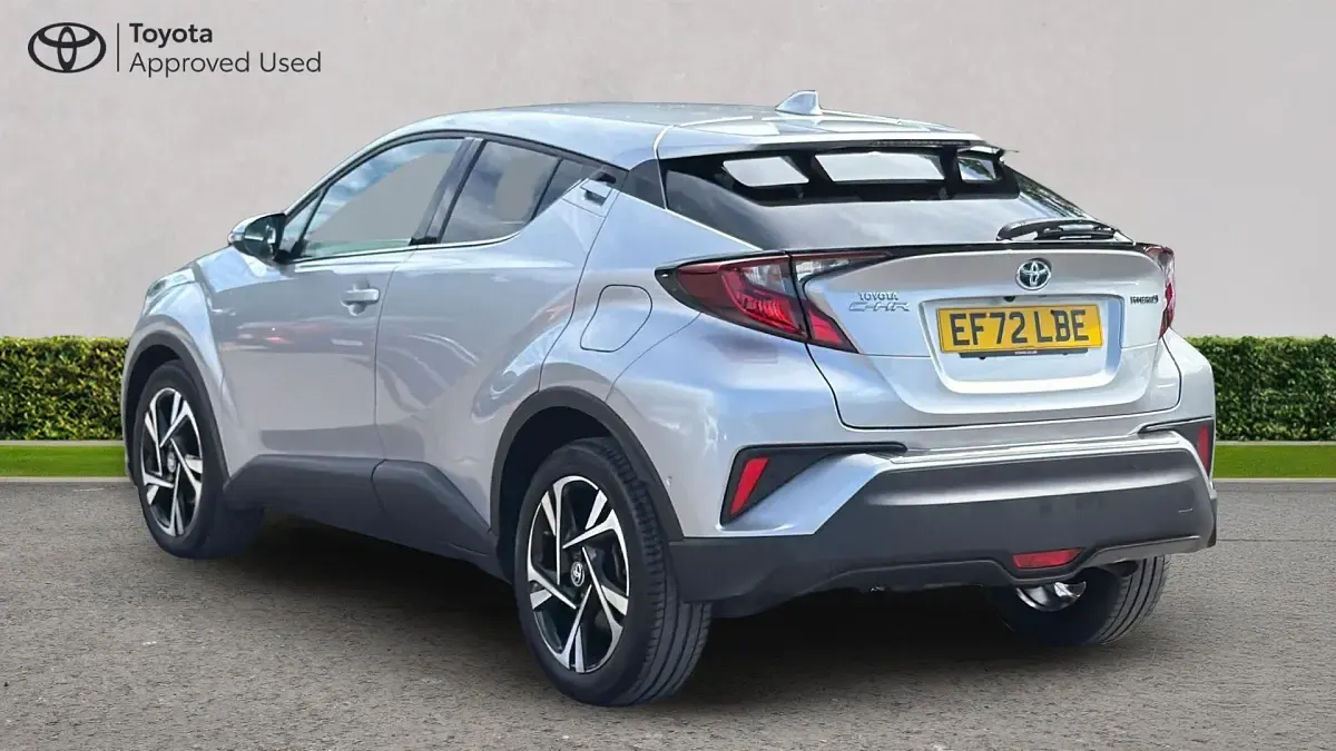 Used Toyota C-HR Design 122 HP (89 kW) 2023 Silver metallic SUV