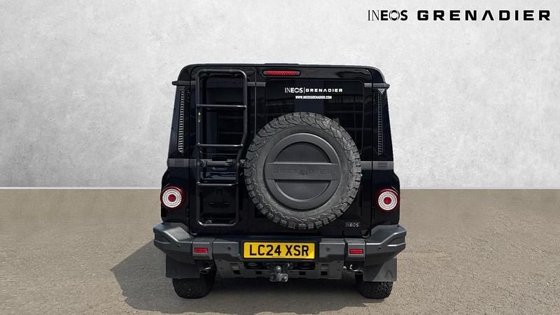 Used Ineos Grenadier 249 HP (183 kW) 2024 Black MPV