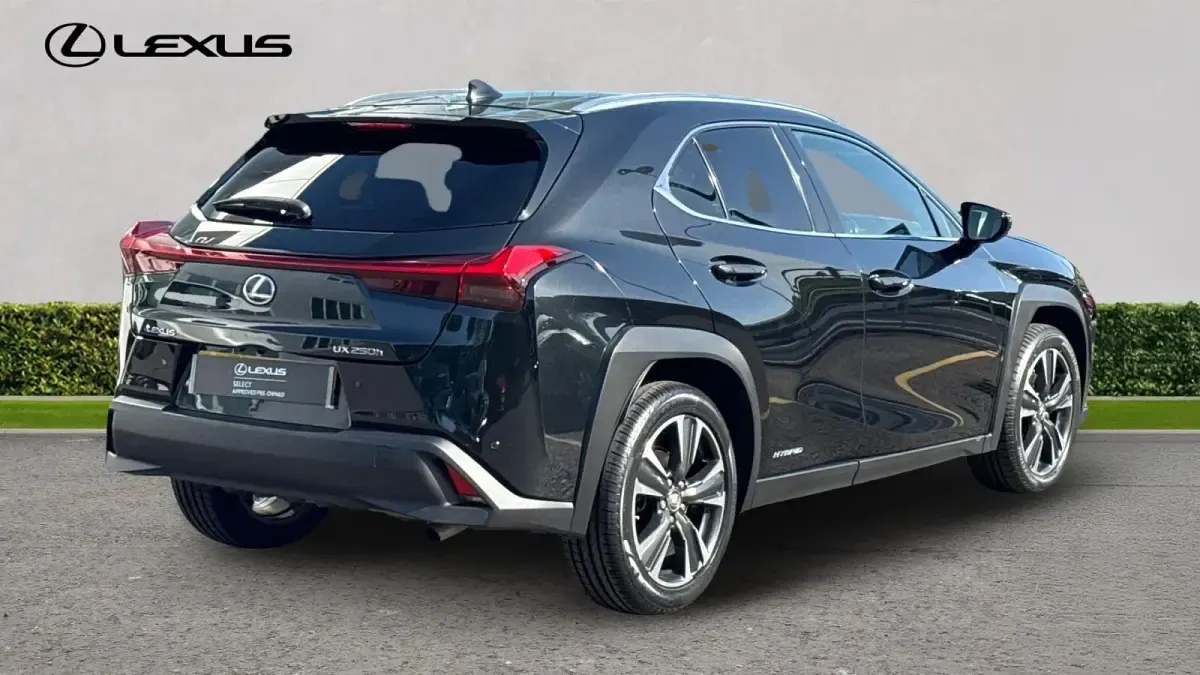 Used Lexus UX 184 HP (135 kW) 2020 Graphite black SUV