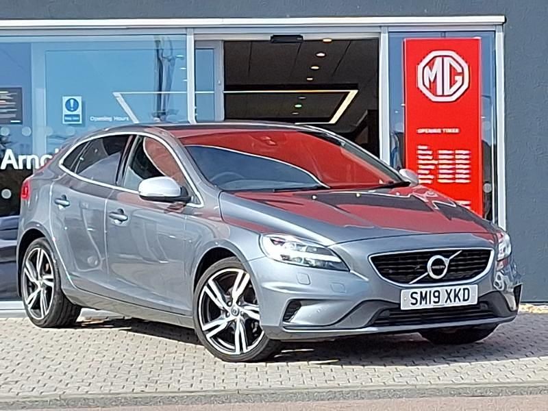 Grey Used 2019 Volvo V40 R-Design Estate | £11,998 (Fair price) - Image 1/4
