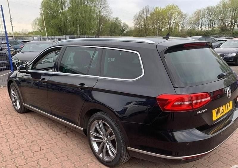 Used VW Passat GT 150 HP (110 kW) 2015 Deep black pearl Estate