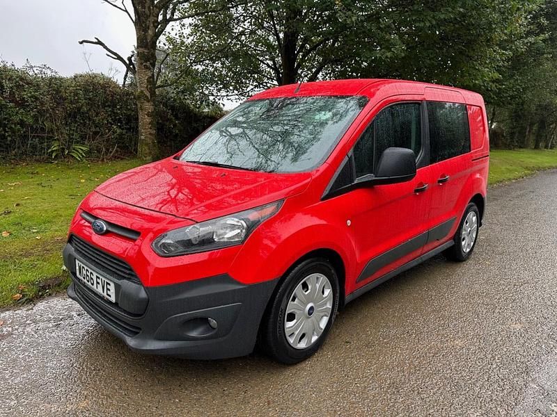 Red Used 2016 Ford Transit Van | £8,950 (A bit pricey) - Image 1/4
