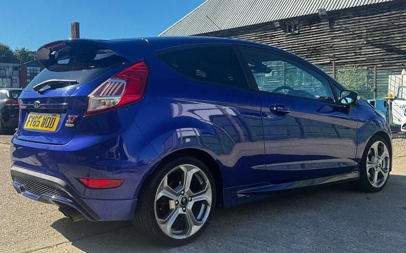 Used Ford Fiesta ST 182 HP (133 kW) 2017 Hatchback