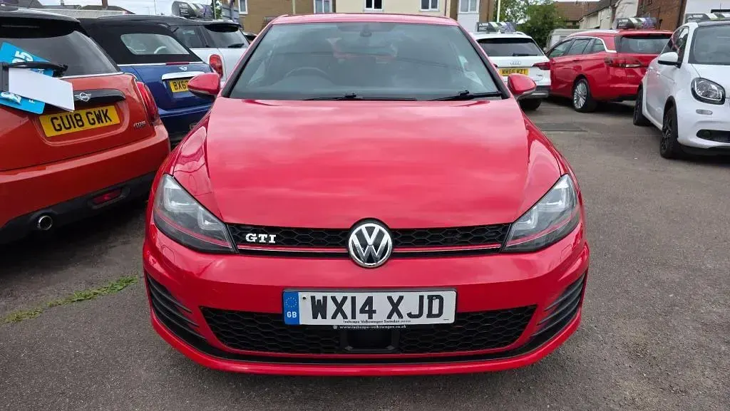 Used VW Golf VII GTI 2014 Red Hatchback