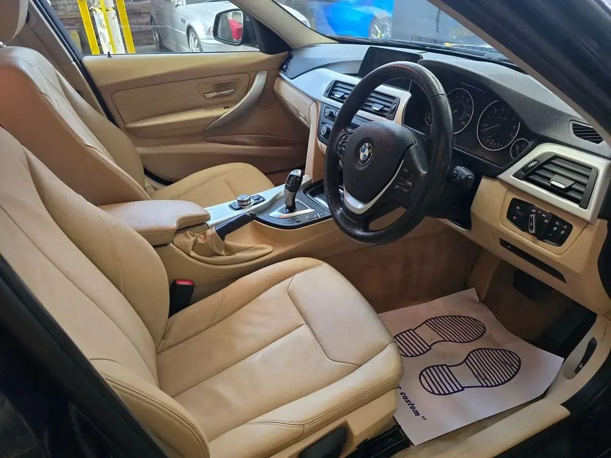 Used BMW 320 Comfort Edition 2012 Blue Sedan