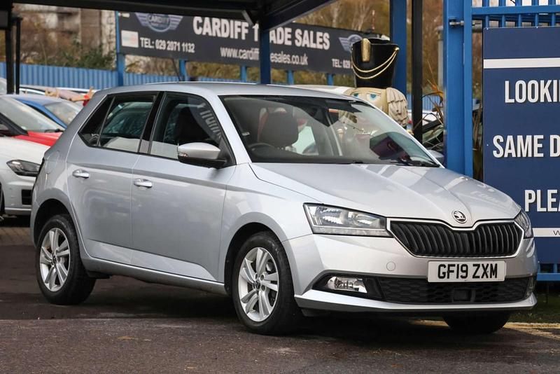 Used Skoda Fabia SE 95 HP (69 kW) 2019 Silver Hatchback