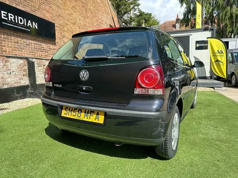 Used VW Polo 60 HP (44 kW) 2008 Black Hatchback