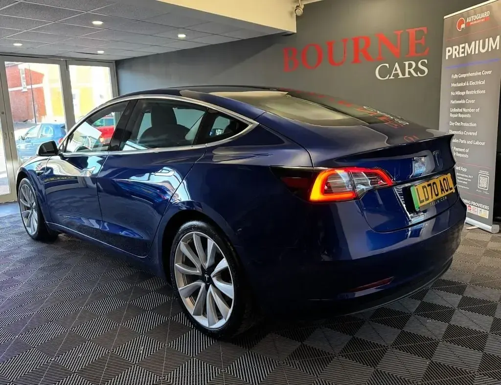 Usado Tesla Model 3 254 kW (346 HP) 2020 Azul Sedan
