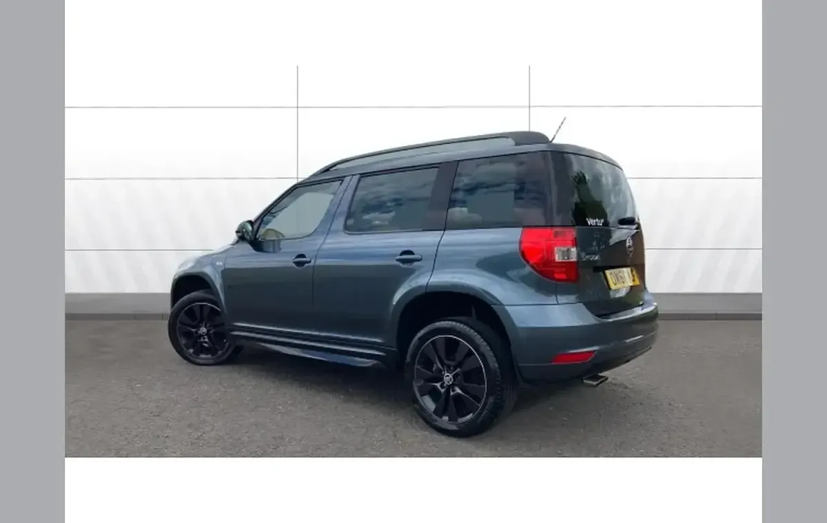 Gebraucht Skoda Yeti Monte Carlo 108 PS (79 kW) 2017 Grau SUV