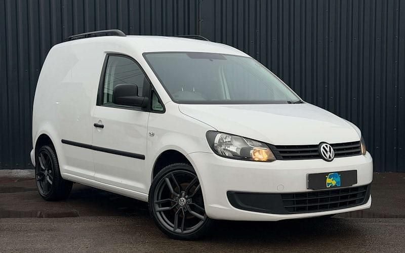White Used 2013 VW Caddy MPV | £3,795 (Fair price) - Image 1/4