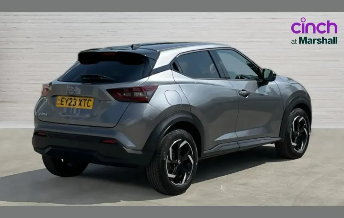 Used Nissan Juke N-Connecta 114 HP (83 kW) 2023 Grey SUV