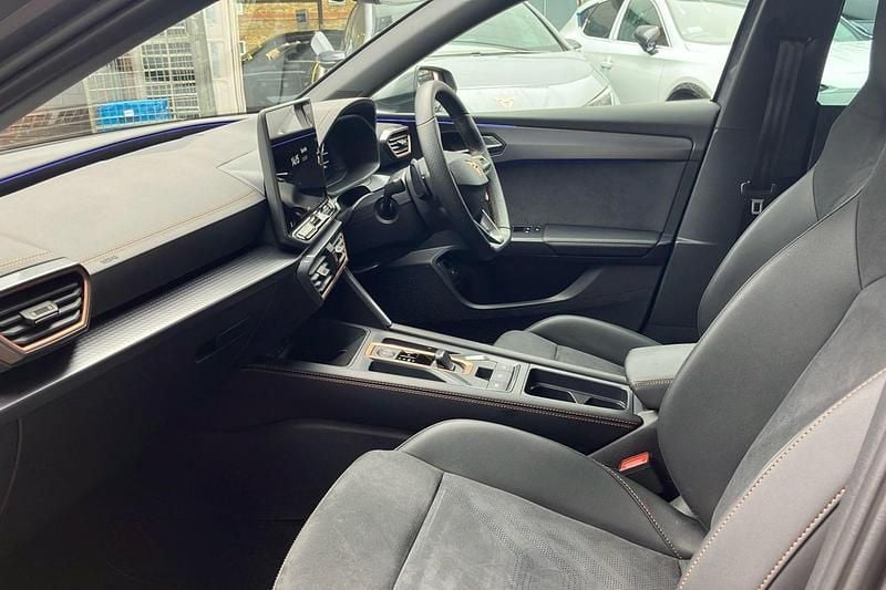 Used Cupra Leon VZ1 267 HP (196 kW) 2025 Other Hatchback