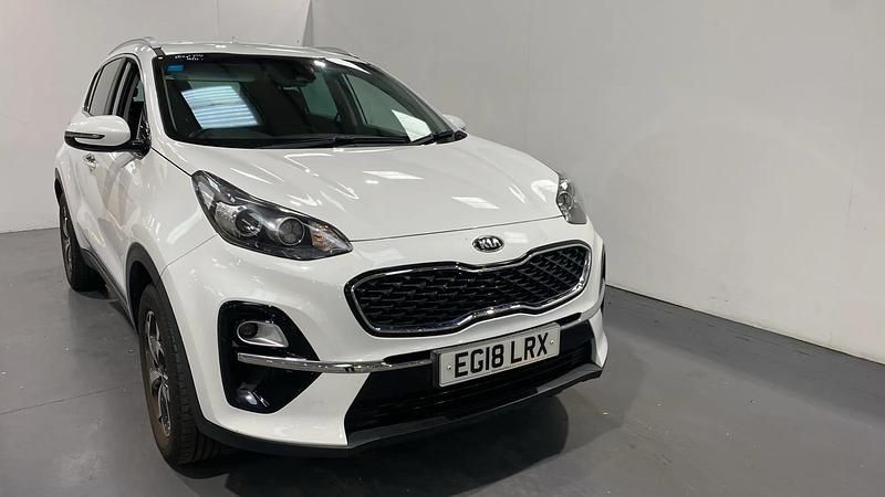 White Used 2018 Kia Sportage SUV | £10,798 (Fair price) - Image 1/4