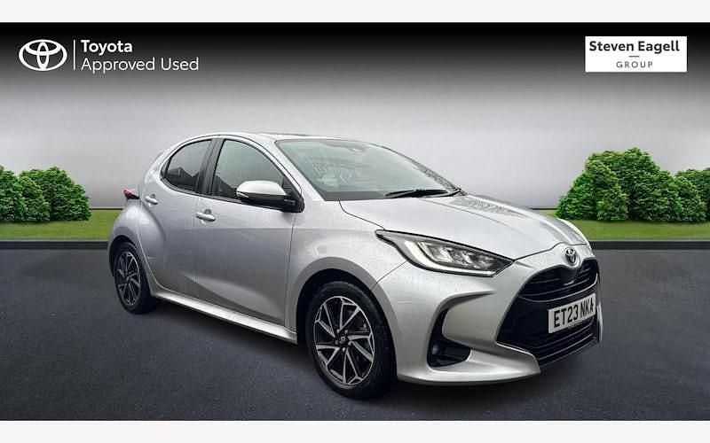 Used Toyota Yaris Hybrid Design 116 HP (85 kW) 2025 Hatchback