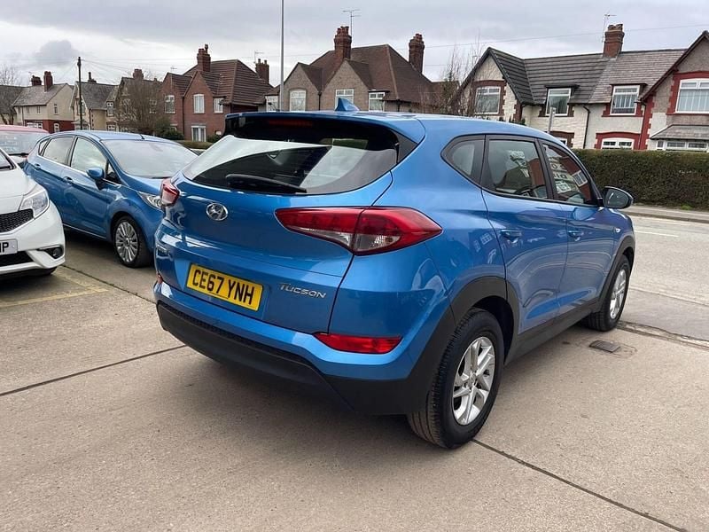 Used Hyundai Tucson 116 HP (85 kW) 2017 Blue SUV