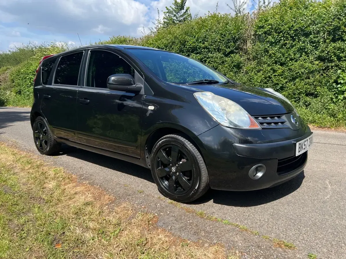 Używany Nissan Note Acenta 88 KM (64 kW) 2007 Czarny Minivan