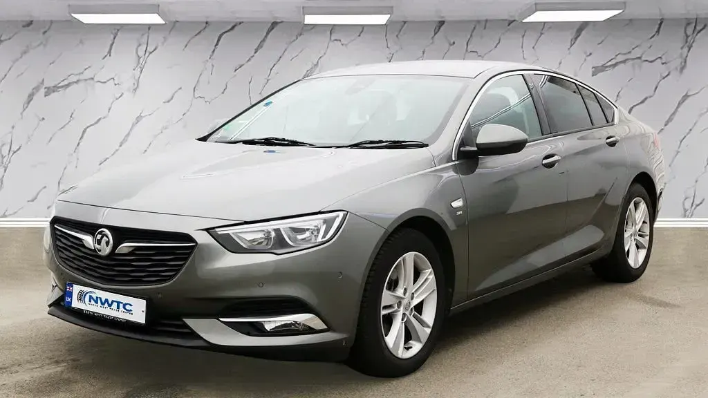 Used Vauxhall Insignia Sport 2017 Grey Hatchback